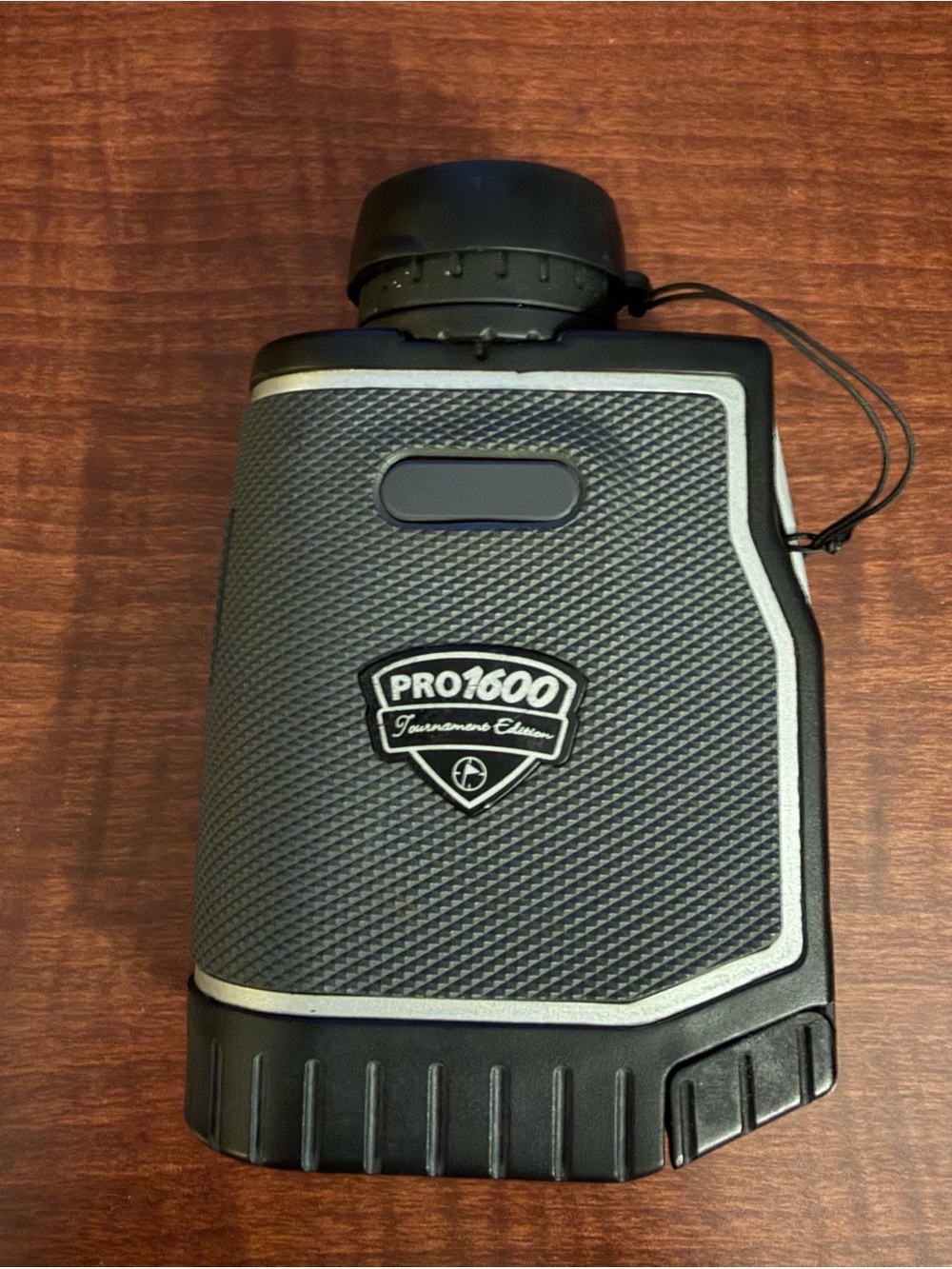 BUSHNELL Tournament Edition Rangefinder